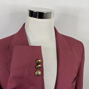 TropiCool 42R Vintage Blazer Red Gold Two Button Lined Vented 100% Polyester
